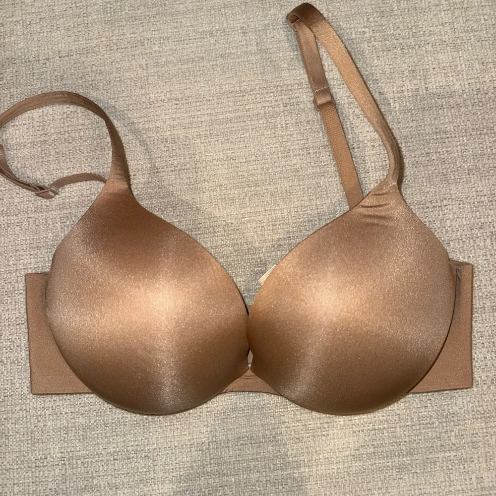 SKIMS Ultimate Tear Drop Push Up Bra - Picture 3 of 5